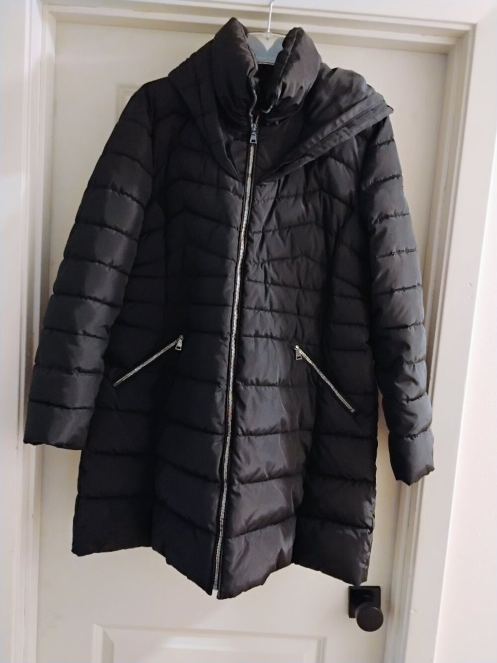 Black Puffer Coat (Laundry by Shelli Segal)